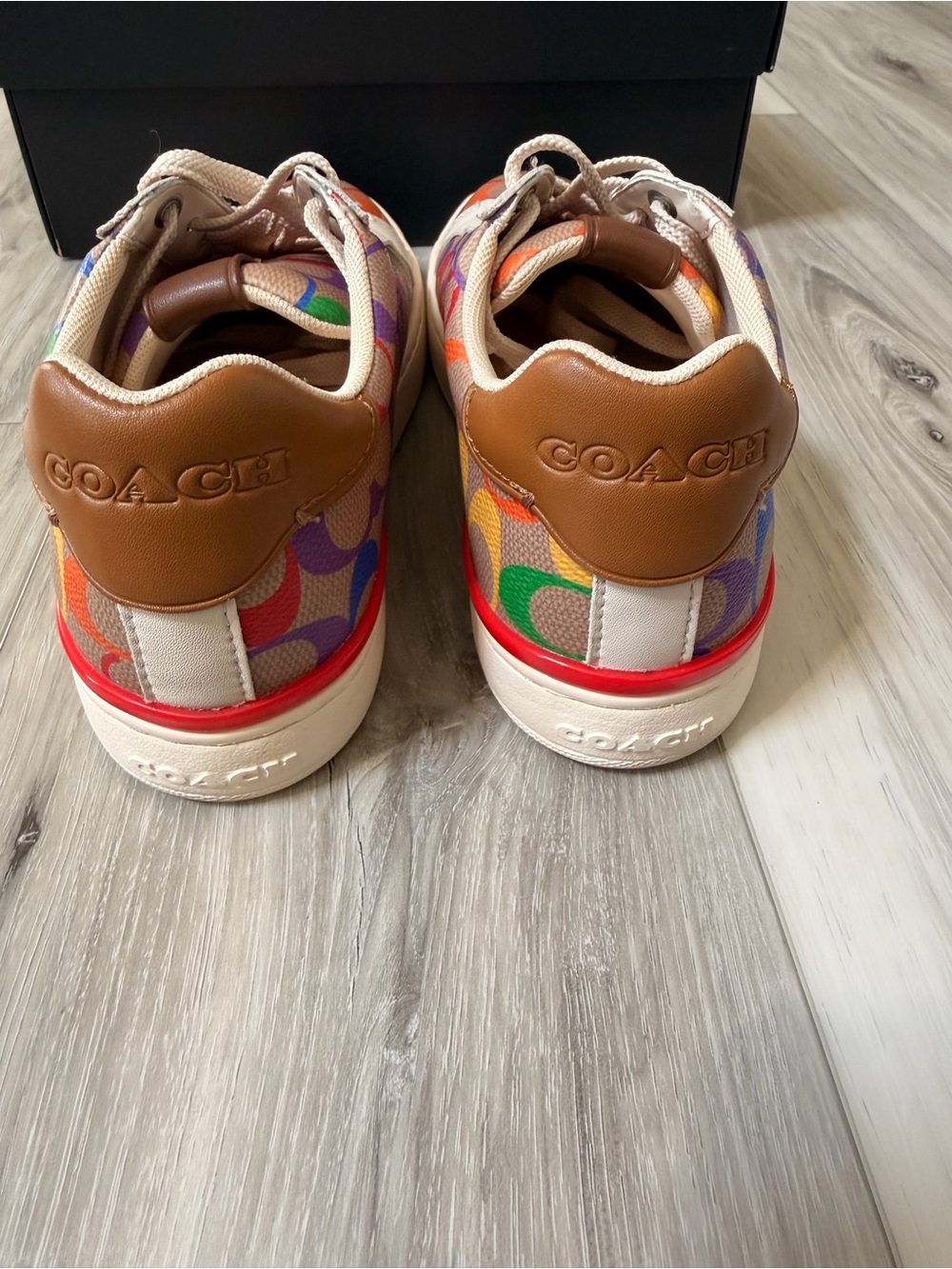 Coach Lowline Rainbow Signature Coated Canvas Sneakers Size 7.5 - Picture 7 of 13